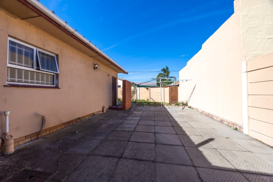 3 Bedroom Property for Sale in Panorama Western Cape